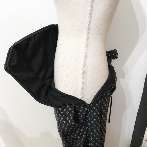 Club MONACO ADELINE 100% SILK BLACK WHITE PATTERN STRAPLESS CUT OUT MINI DRESS - Picture 4 of 10